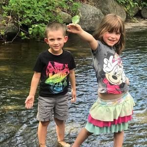 Meet your Posher, Debi